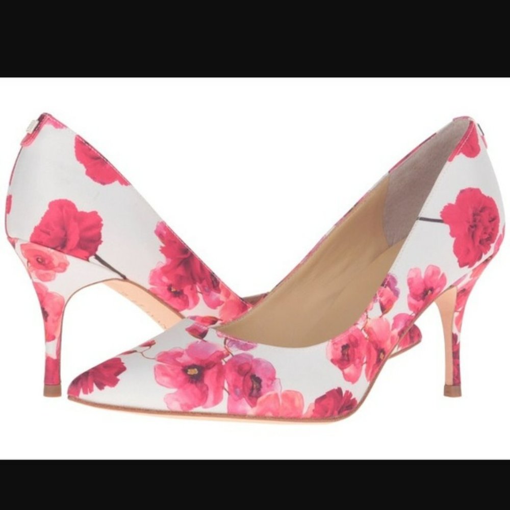 IVANKA TRUMP FLORAL BONI PUMP